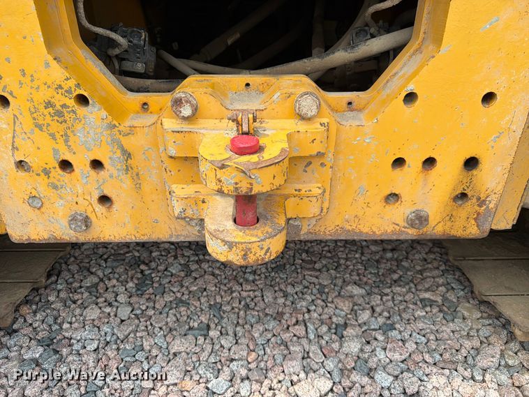 image for item YA4538 2021 John Deere 850L dozer