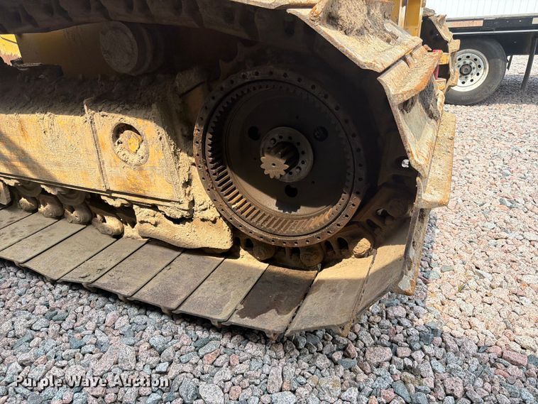image for item YA4538 2021 John Deere 850L dozer