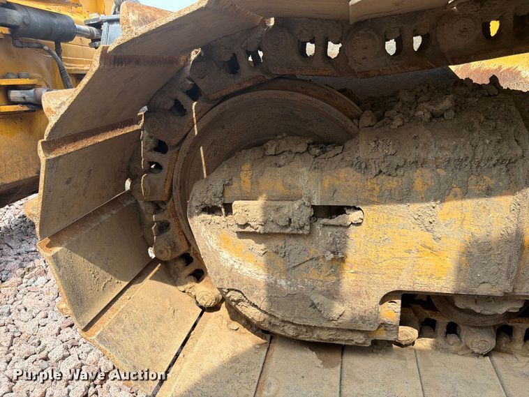 image for item YA4538 2021 John Deere 850L dozer