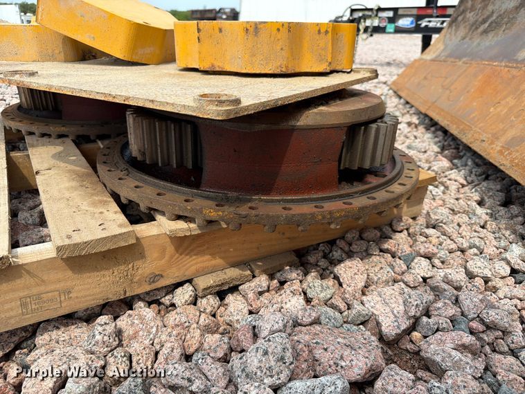 image for item YA4538 2021 John Deere 850L dozer