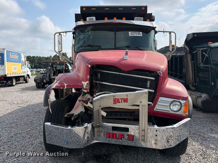 image for item YA4557 2007 Mack CV713 dump truck