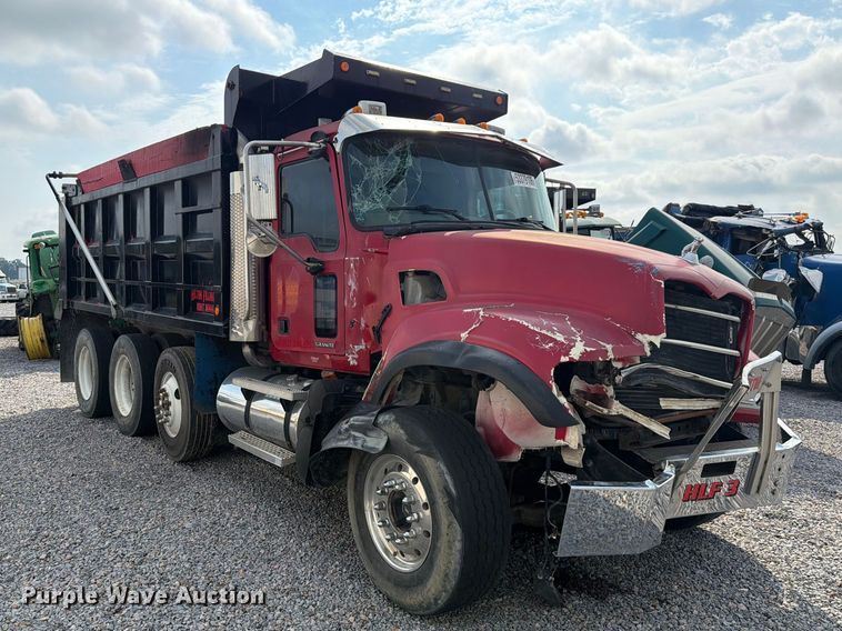 image for item YA4557 2007 Mack CV713 dump truck