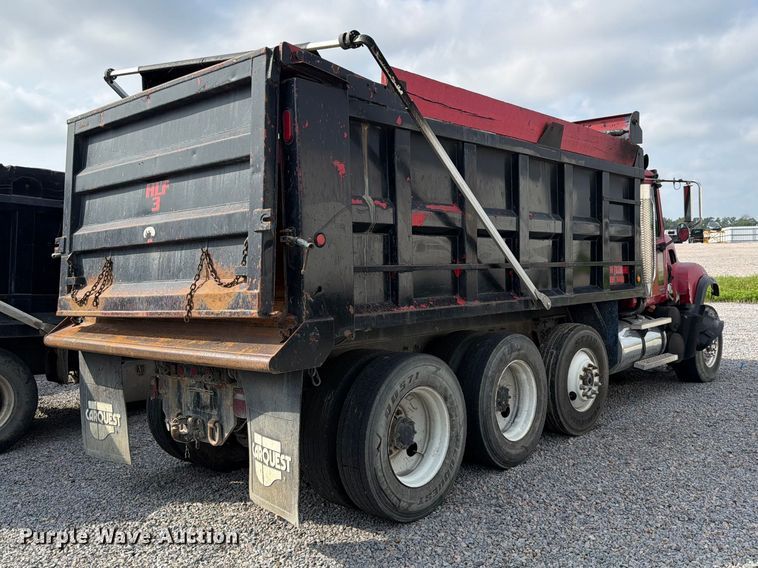 image for item YA4557 2007 Mack CV713 dump truck