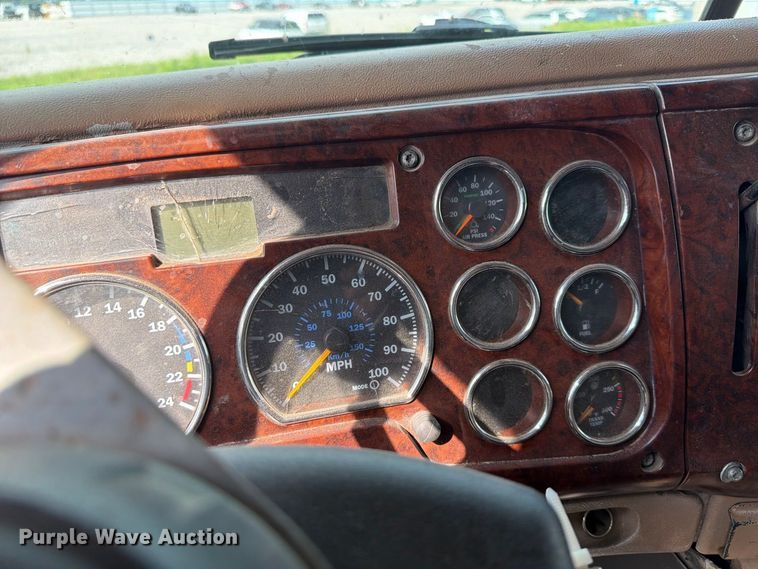 image for item YA4557 2007 Mack CV713 dump truck