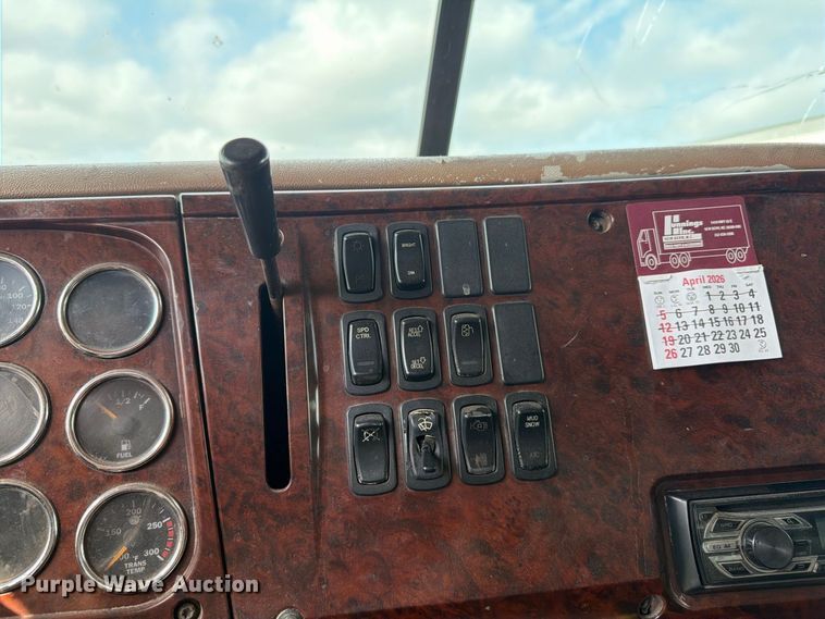 image for item YA4557 2007 Mack CV713 dump truck