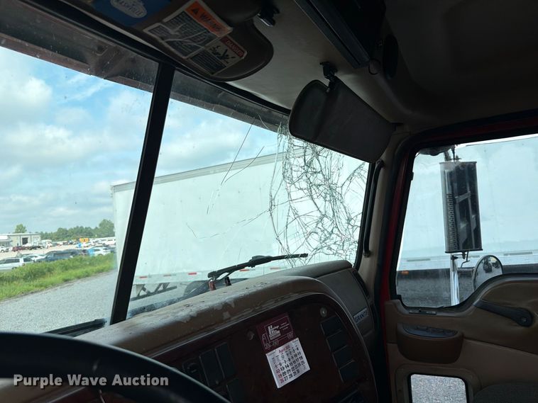 image for item YA4557 2007 Mack CV713 dump truck