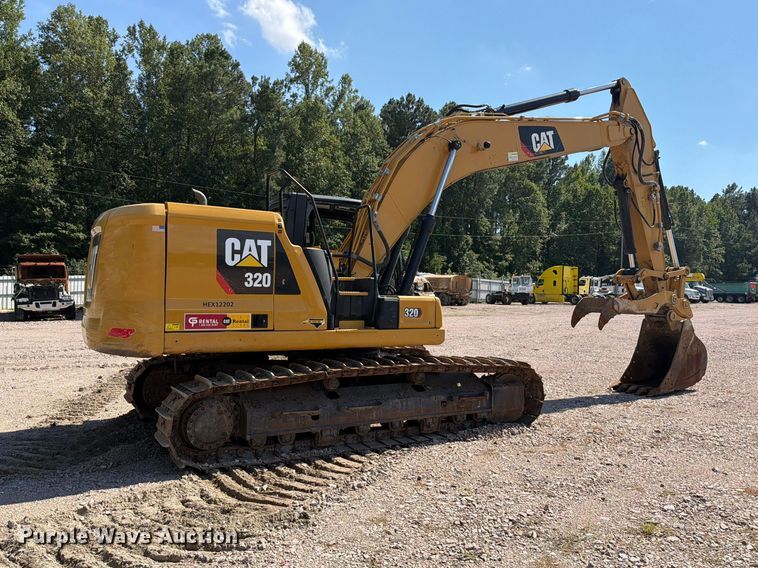 image for item YA4705 2019 Caterpillar 320 excavator