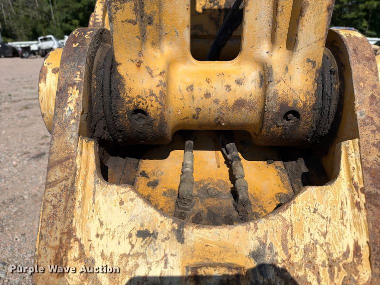 image for item YA4705 2019 Caterpillar 320 excavator