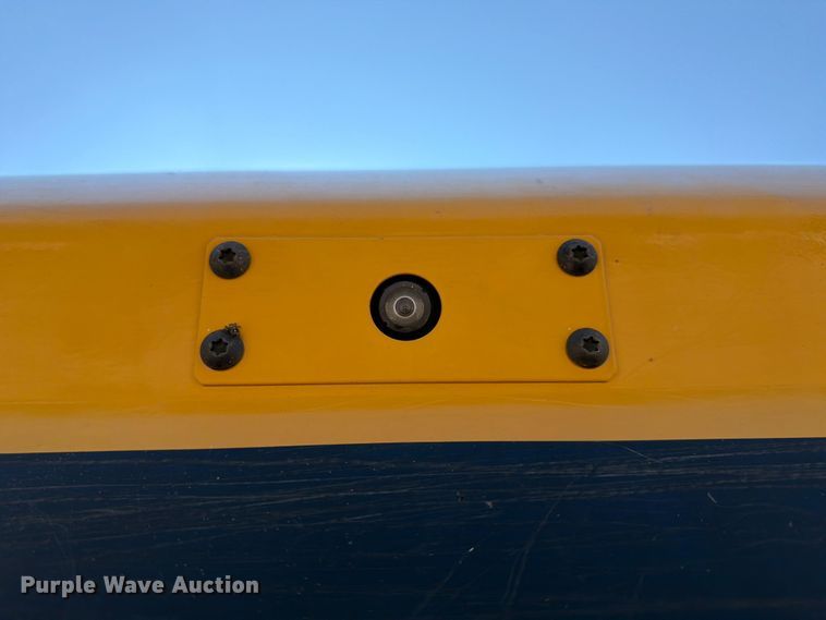 image for item YA4705 2019 Caterpillar 320 excavator