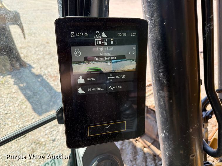 image for item YA4705 2019 Caterpillar 320 excavator