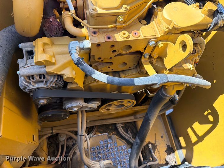 image for item YA4705 2019 Caterpillar 320 excavator