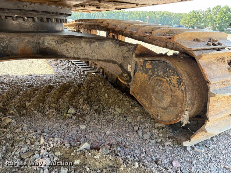 image for item YA4705 2019 Caterpillar 320 excavator