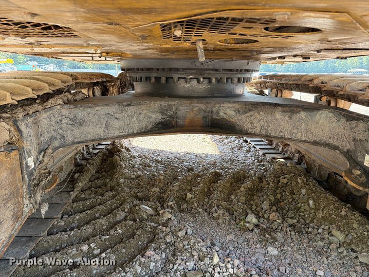 image for item YA4705 2019 Caterpillar 320 excavator