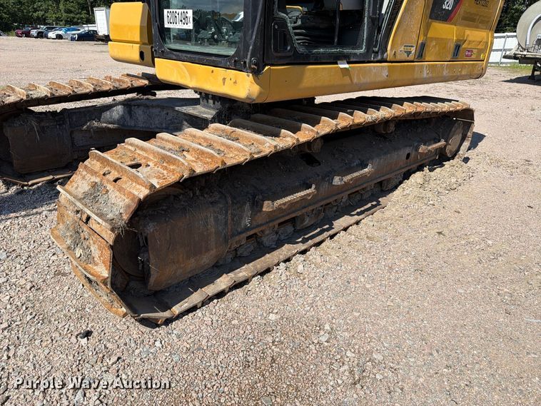 image for item YA4705 2019 Caterpillar 320 excavator