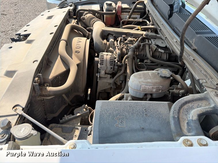 image for item EX4060 2007 Chevrolet Silverado 2500HD Crew Cab pickup truck