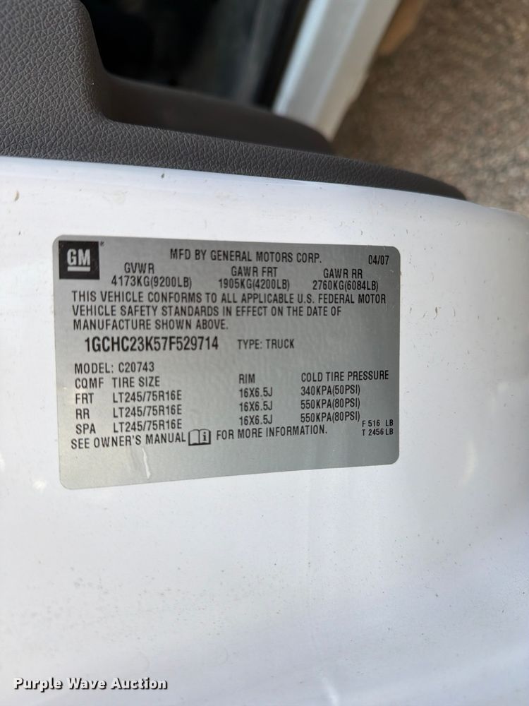 image for item EX4060 2007 Chevrolet Silverado 2500HD Crew Cab pickup truck