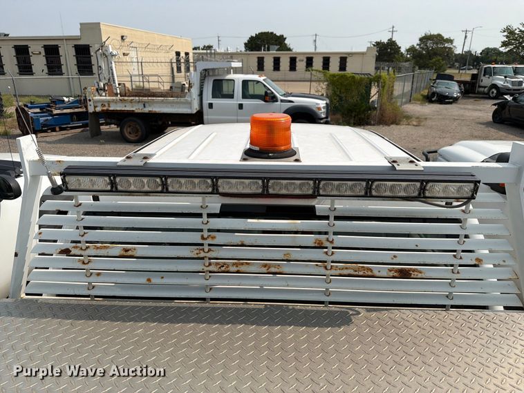 image for item EX4061 2007 Chevrolet Silverado 2500HD Crew Cab pickup truck