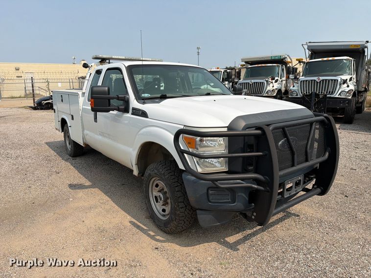 image for item EX4062 2014 Ford F250 Super Duty Ext. Cab utility bed pickup truck