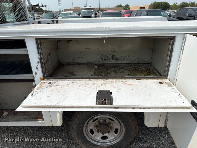 image for item EX4062 2014 Ford F250 Super Duty Ext. Cab utility bed pickup truck