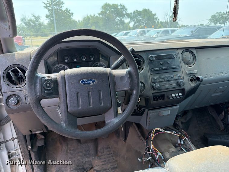 image for item EX4062 2014 Ford F250 Super Duty Ext. Cab utility bed pickup truck