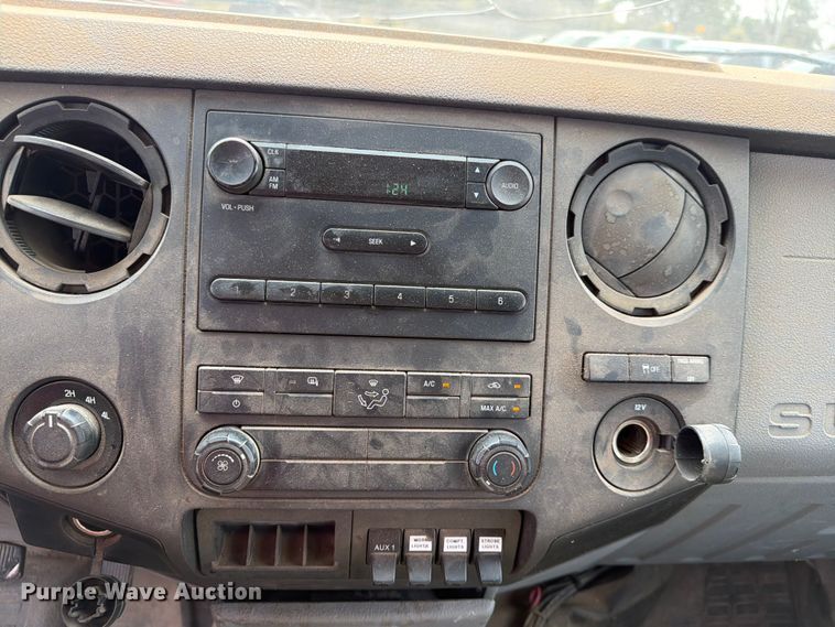 image for item EX4062 2014 Ford F250 Super Duty Ext. Cab utility bed pickup truck