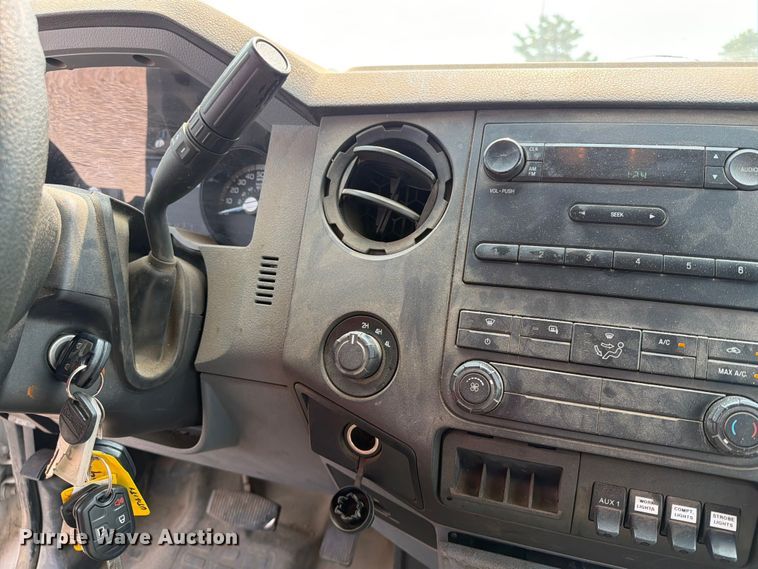 image for item EX4062 2014 Ford F250 Super Duty Ext. Cab utility bed pickup truck