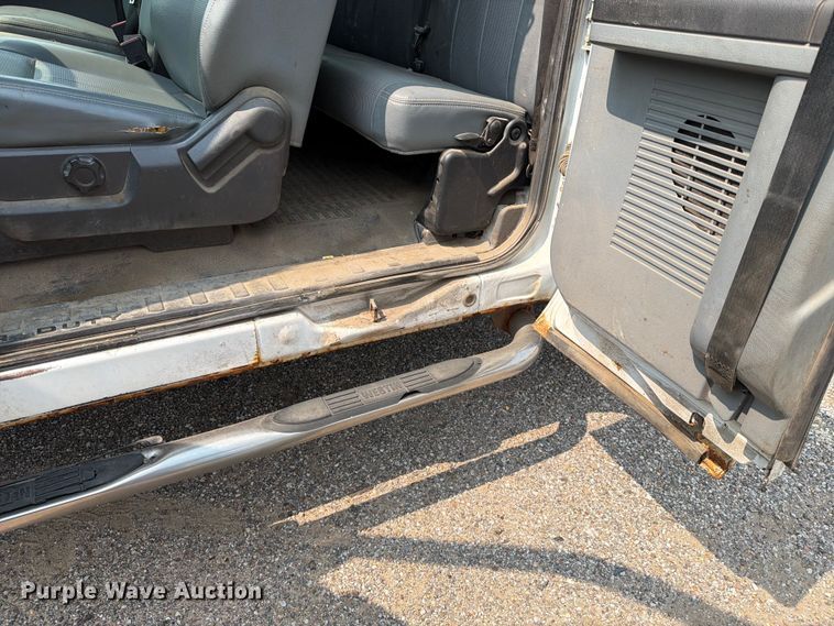 image for item EX4062 2014 Ford F250 Super Duty Ext. Cab utility bed pickup truck