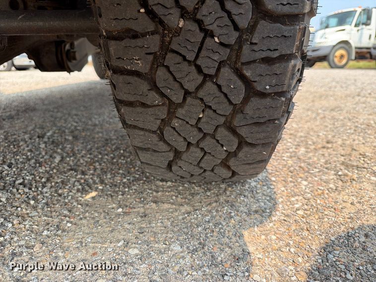 image for item EX4062 2014 Ford F250 Super Duty Ext. Cab utility bed pickup truck