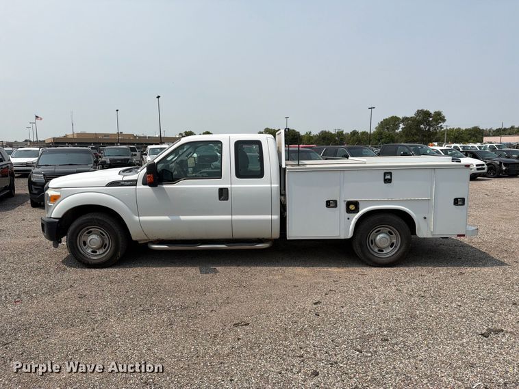 image for item EX4063 2015 Ford F250 Super Duty Ext. Cab utility bed pickup truck