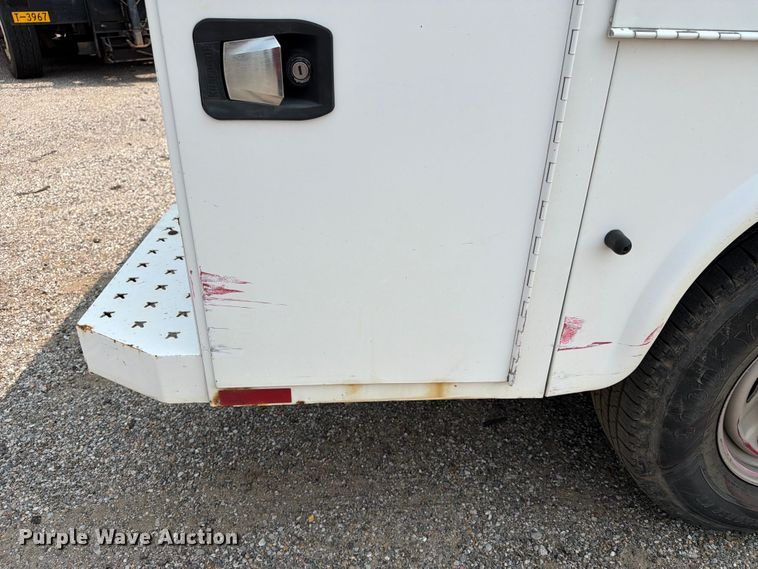 image for item EX4063 2015 Ford F250 Super Duty Ext. Cab utility bed pickup truck