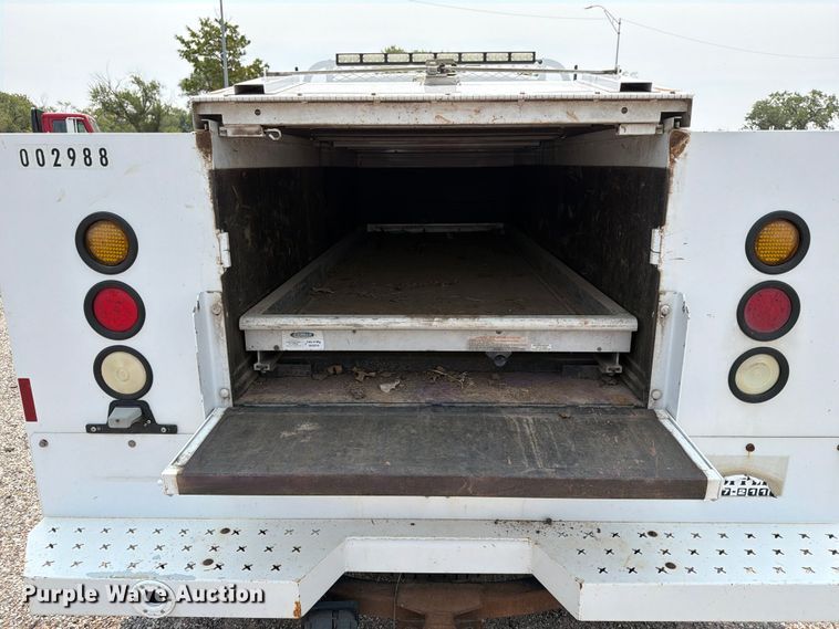 image for item EX4063 2015 Ford F250 Super Duty Ext. Cab utility bed pickup truck