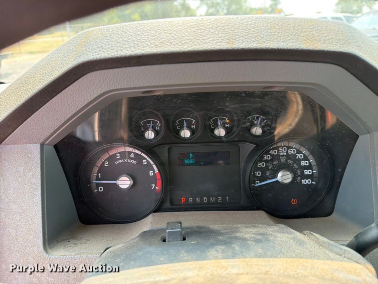 image for item EX4063 2015 Ford F250 Super Duty Ext. Cab utility bed pickup truck