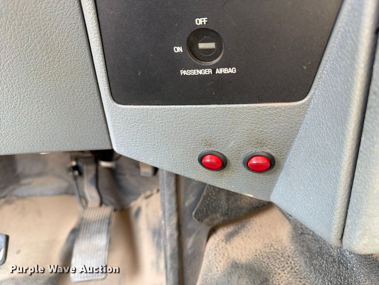 image for item EX4063 2015 Ford F250 Super Duty Ext. Cab utility bed pickup truck