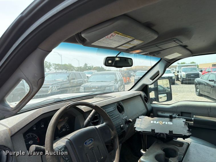 image for item EX4063 2015 Ford F250 Super Duty Ext. Cab utility bed pickup truck