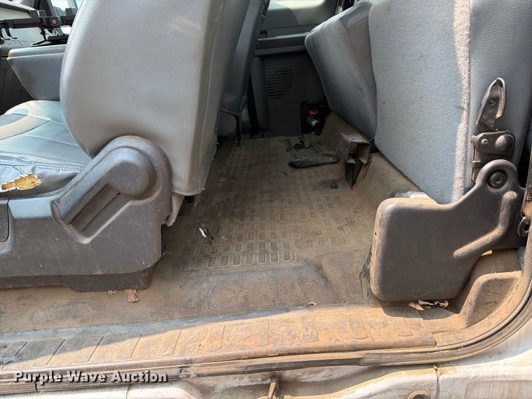 image for item EX4063 2015 Ford F250 Super Duty Ext. Cab utility bed pickup truck