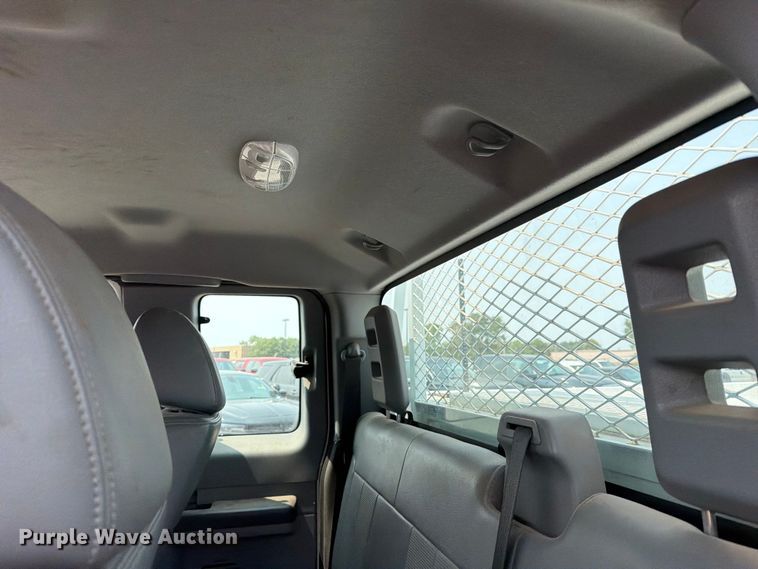 image for item EX4063 2015 Ford F250 Super Duty Ext. Cab utility bed pickup truck