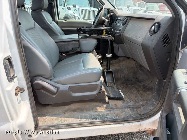 image for item EX4063 2015 Ford F250 Super Duty Ext. Cab utility bed pickup truck