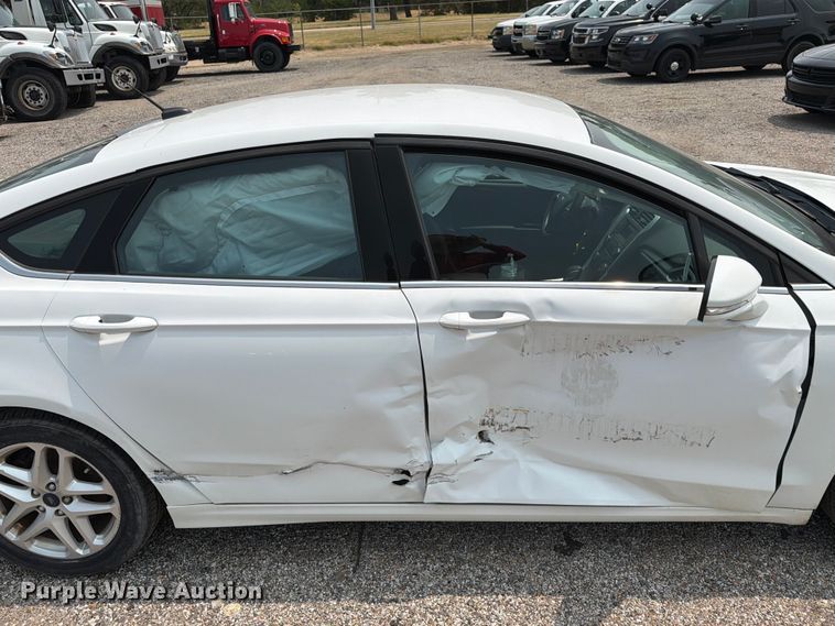 image for item EX4066 2016 Ford Fusion 