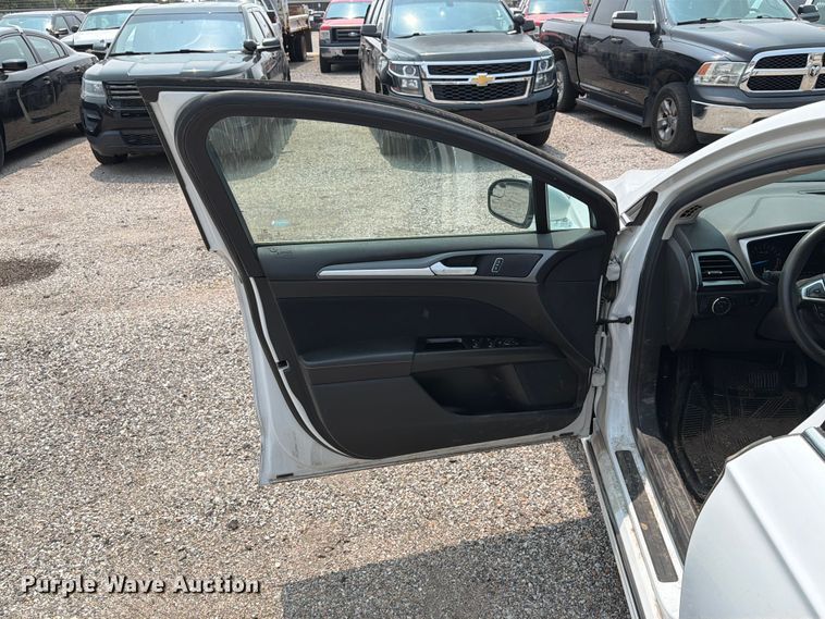 image for item EX4066 2016 Ford Fusion 