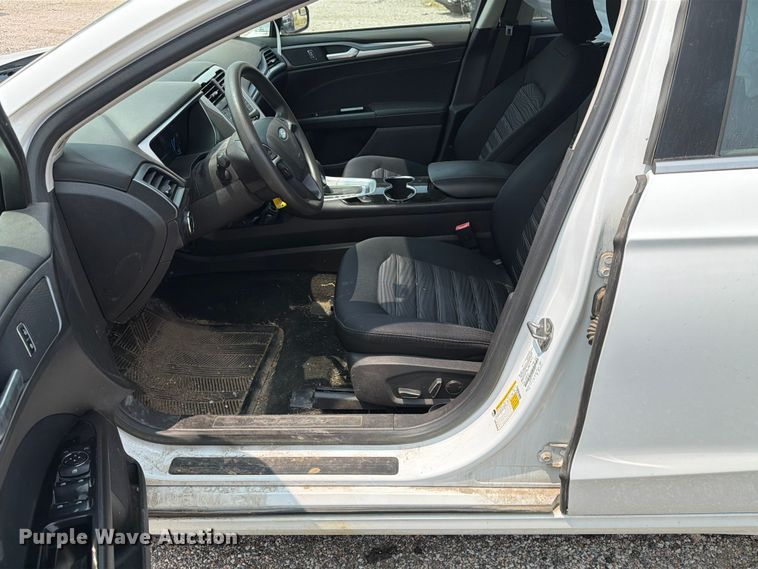 image for item EX4066 2016 Ford Fusion 