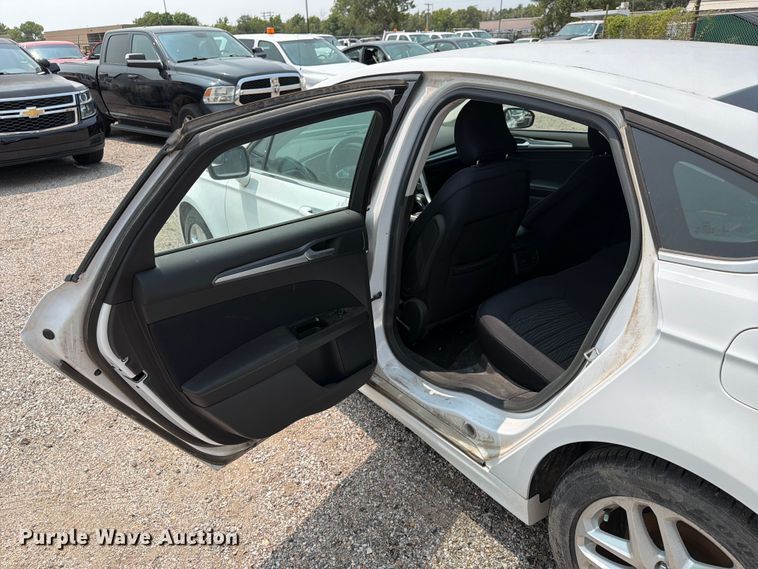 image for item EX4066 2016 Ford Fusion 