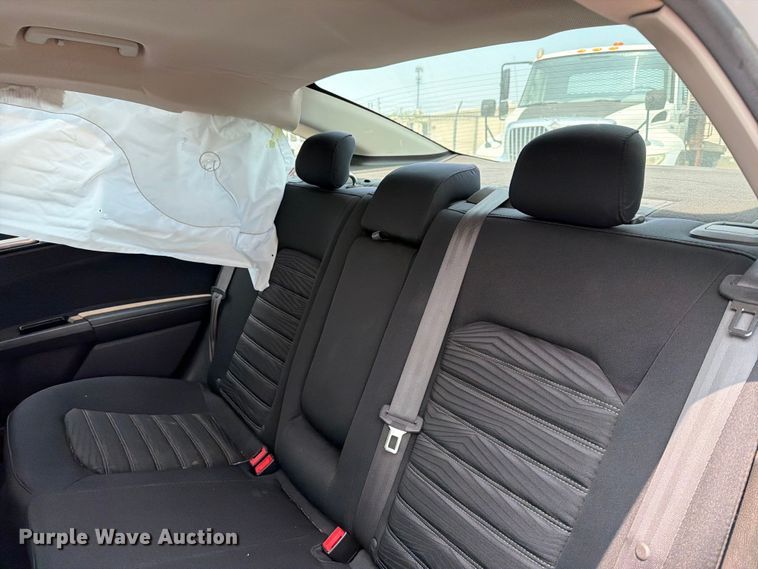 image for item EX4066 2016 Ford Fusion 