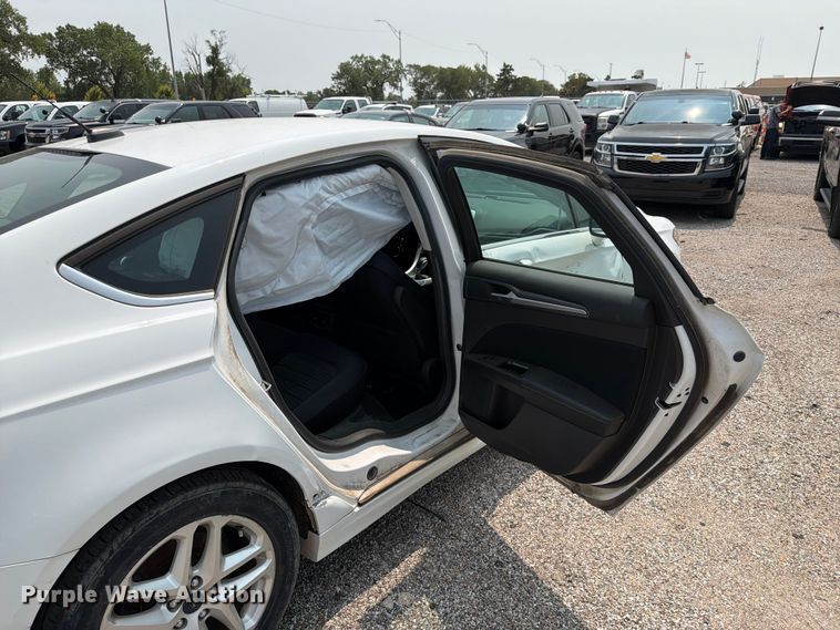 image for item EX4066 2016 Ford Fusion 