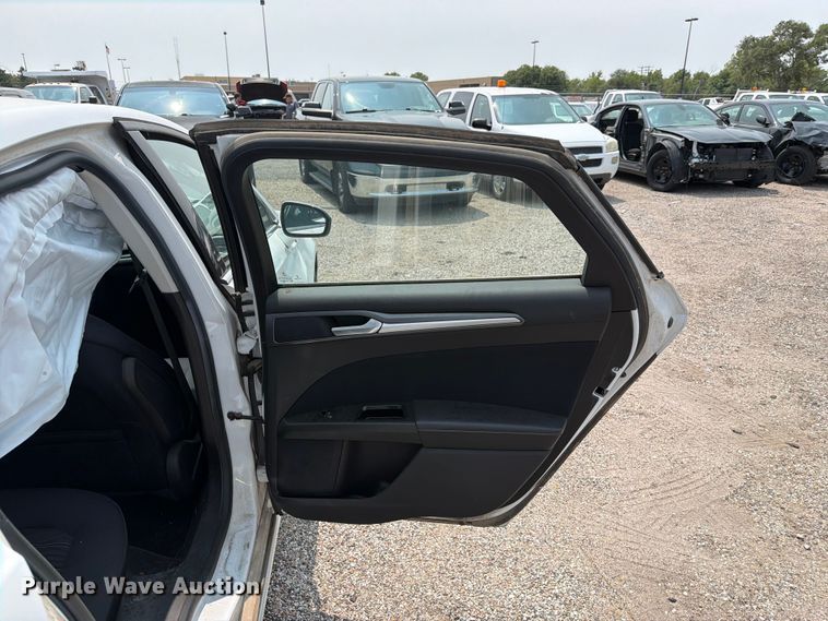 image for item EX4066 2016 Ford Fusion 