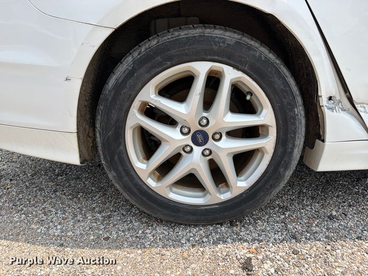 image for item EX4066 2016 Ford Fusion 