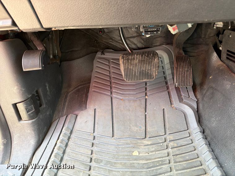 image for item EX4067 2012 Ford F150 Crew Cab pickup truck