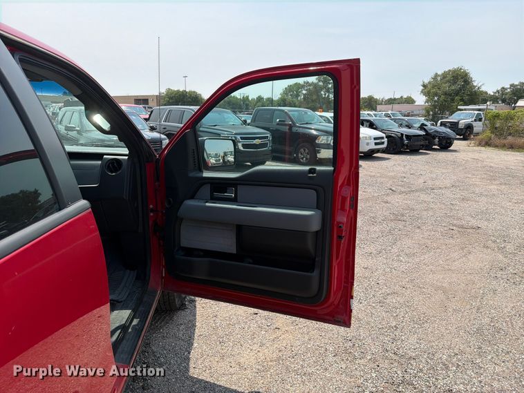 image for item EX4067 2012 Ford F150 Crew Cab pickup truck