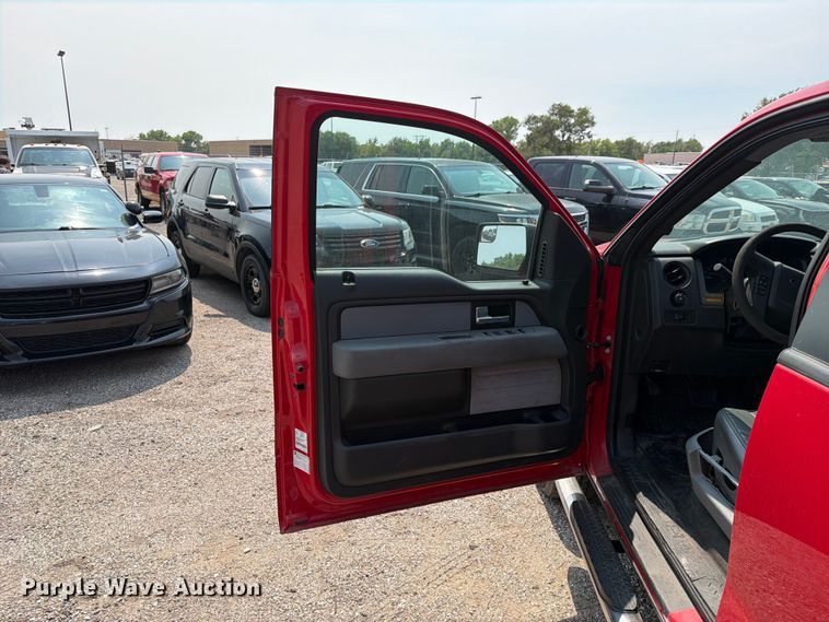 image for item EX4068 2014 Ford F150 Crew Cab pickup truck