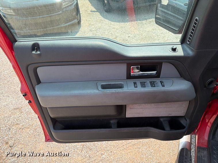 image for item EX4068 2014 Ford F150 Crew Cab pickup truck