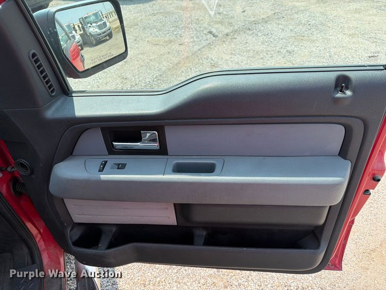 image for item EX4068 2014 Ford F150 Crew Cab pickup truck